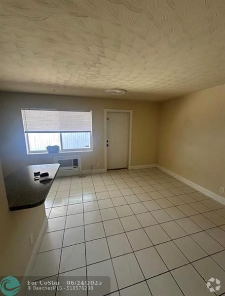 Building Photo - 1219 NE 14th Ave Unit 4 Rental