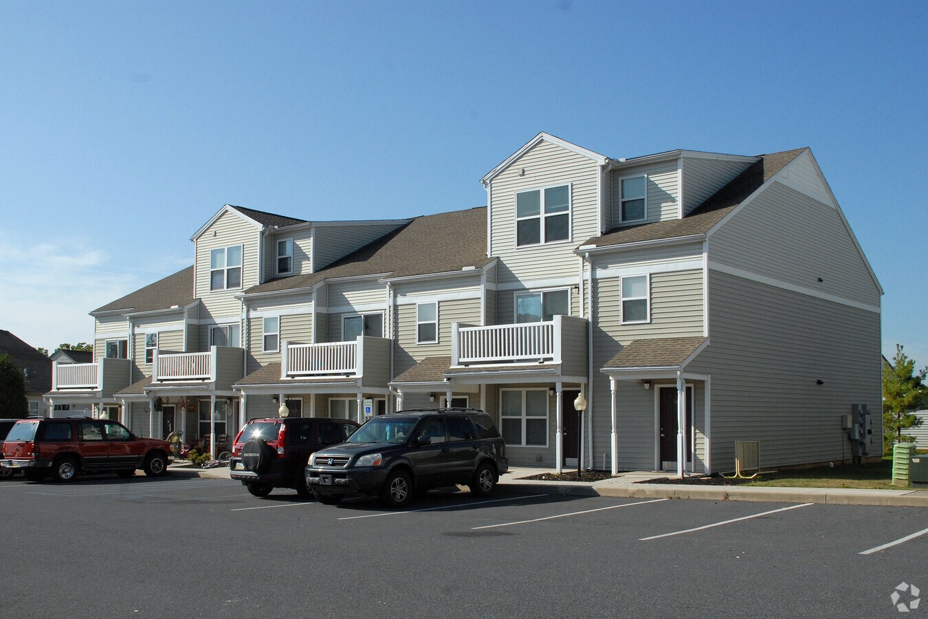 Photo - Cedarfield Apartments