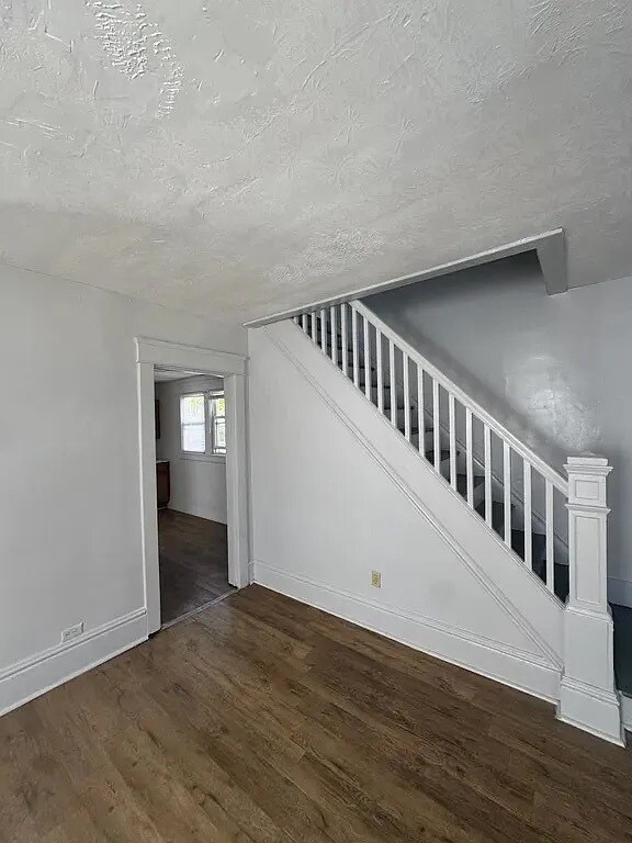 Photo - 442 E Thornton St