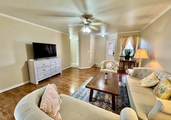 Photo - 602 N Bangor Ave Unit 602 N Bangor Ave. #A