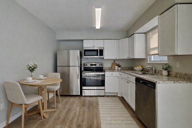 Photo - Charming 3-Bed Home in Lees Summit with Garage