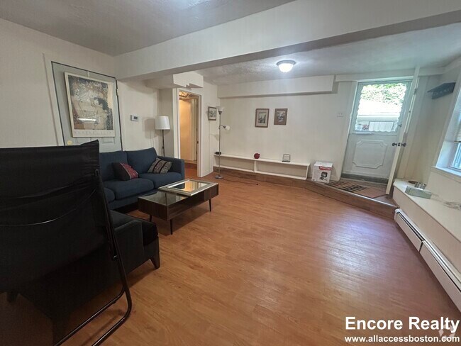 Building Photo - 20 Stedman St Unit G Rental