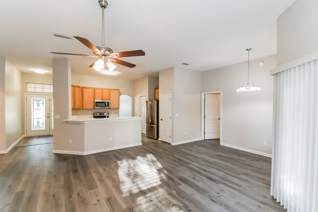 Photo - 9202 Redtail Dr