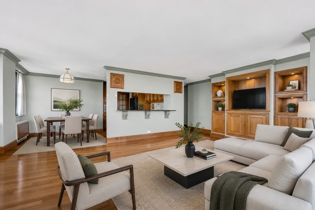 Photo - 5701 N Sheridan Rd Unit 27B
