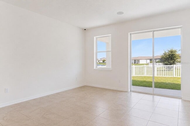 Photo - 2824 Neverland Dr