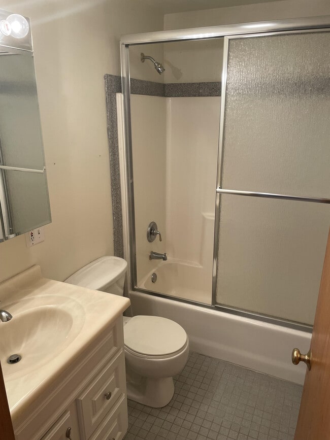 Photo - 2087 Colony Ct Unit C