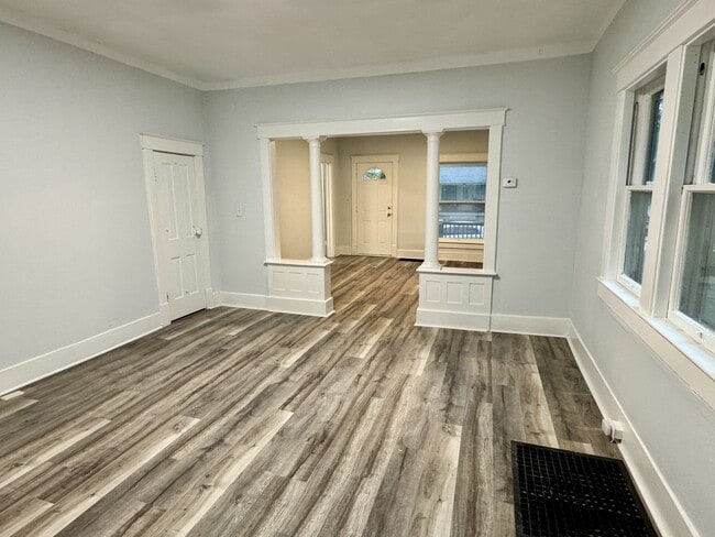 Photo - 1126 N Morrison St