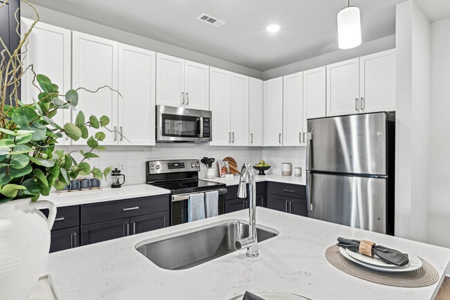 Photo - Accent Berkeley Place