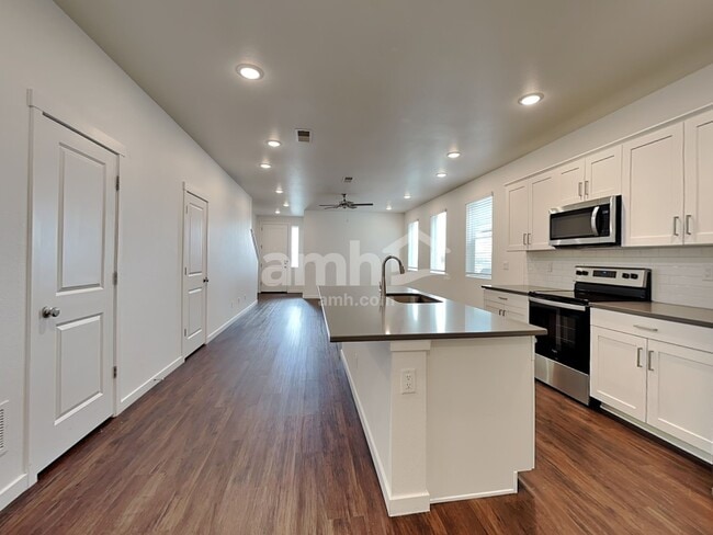 Photo - 23466 E 2nd Pl