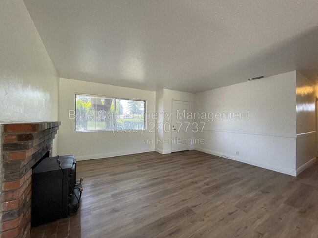 470 Cimarron Dr