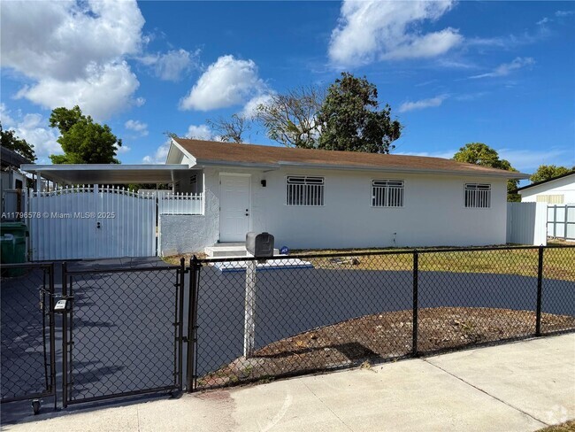 Building Photo - 11311 SW 203rd Terrace Rental
