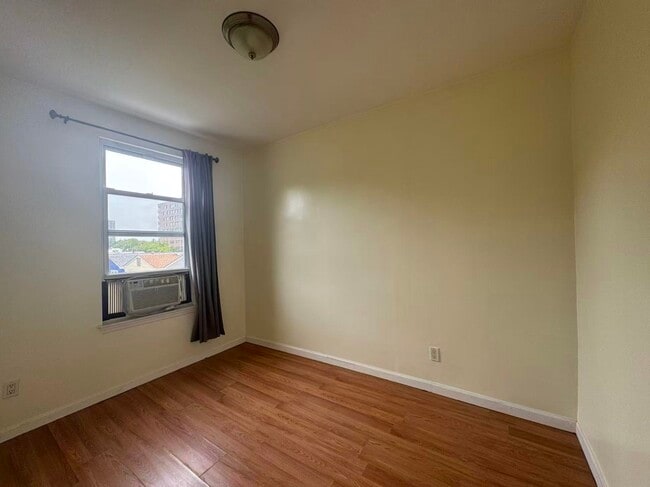 Photo - 216 1ST St Unidad 3C