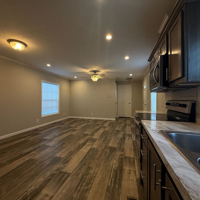 Photo - 10610 State Rte 762