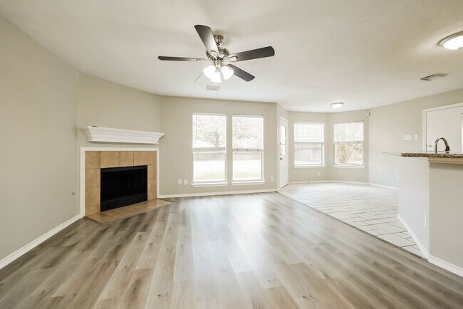 Photo - 1723 Milholland Dr