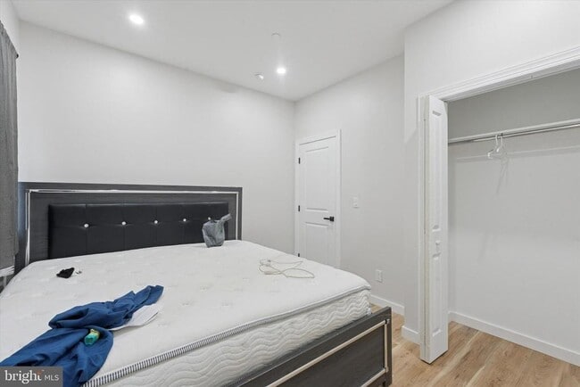 Photo - 1250 S 27th St