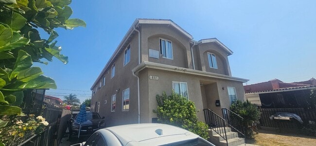 Photo - 80(831) Unit 80(833F)
