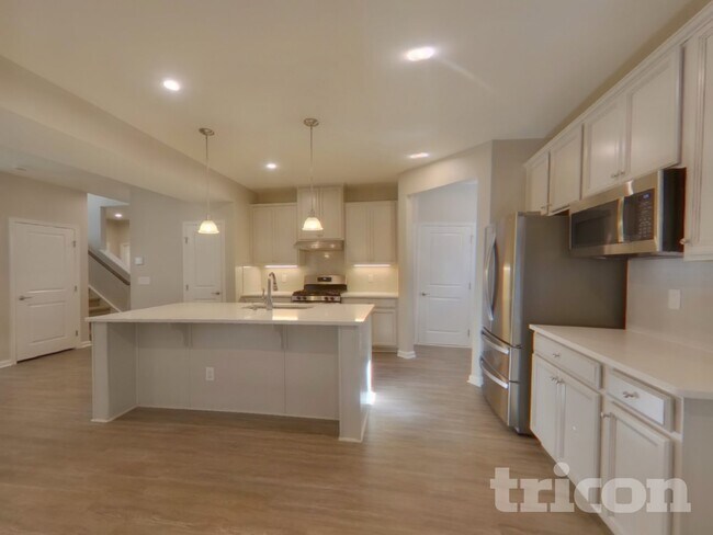 Photo - 1340 Lena St House