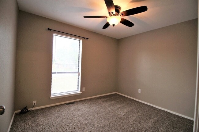 1315 W Gemini Rd