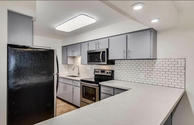 Photo - 8444 E Coronado Rd