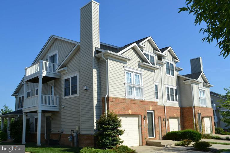 Photo - 2068 Astilbe Way