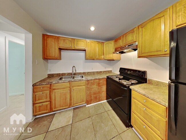 Photo - 1963 Whitehall Forest Ct SE