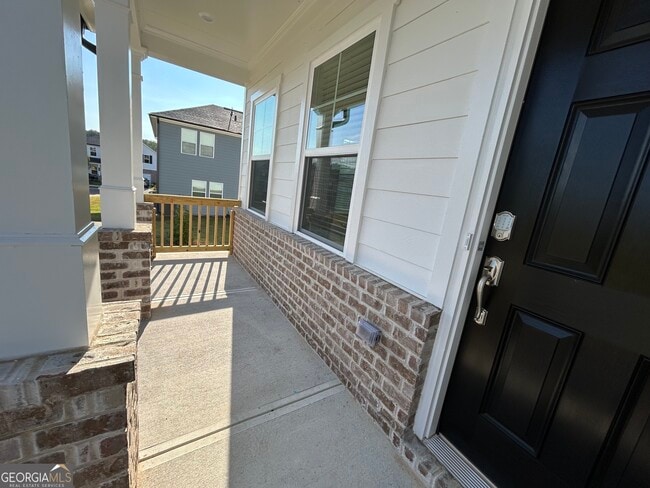 Photo - 205 Sunshine St