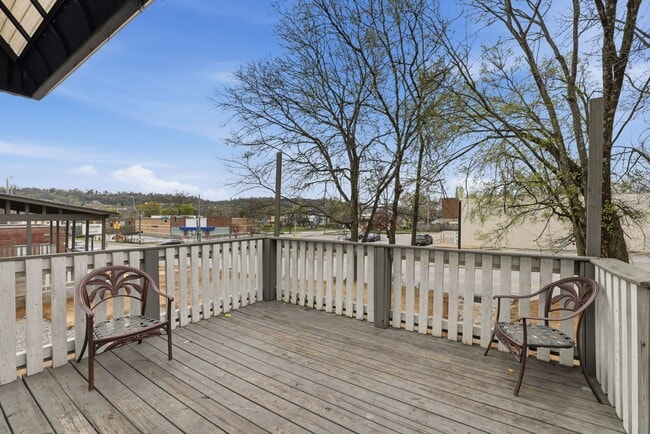 Photo - 2009 McCallie Ave