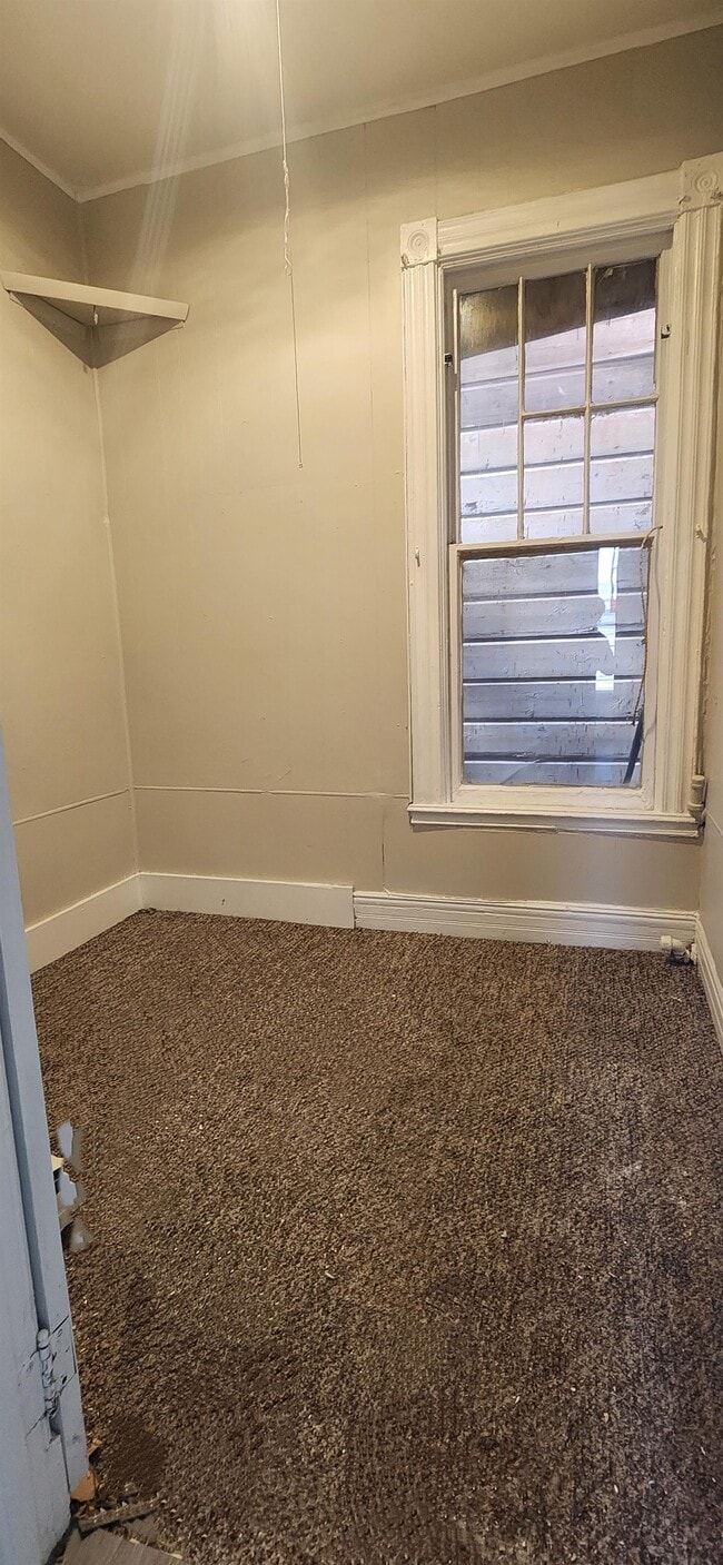 Photo - 277 Ontario St Unit 2nd Fl, Front
