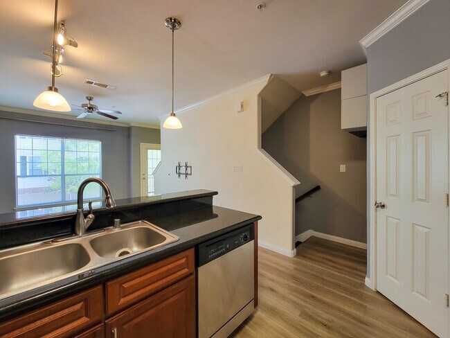 Photo - 9200 Westheimer Rd Unit 305