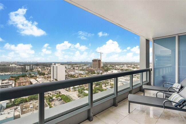 Photo - 6899 Collins Ave Unidad 2010