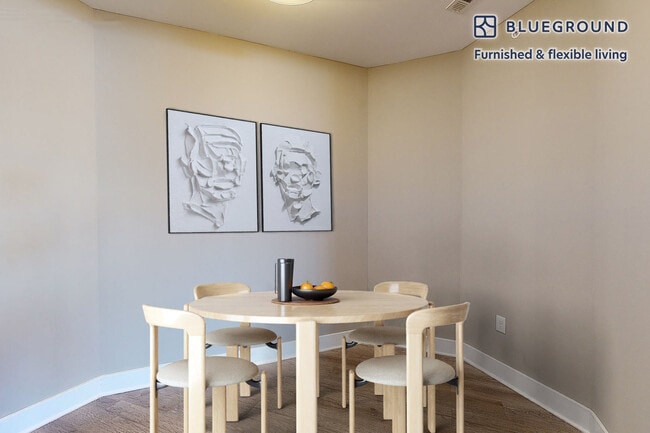 Photo - 240 E Shore Rd Unidad SI FL5-ID1852A