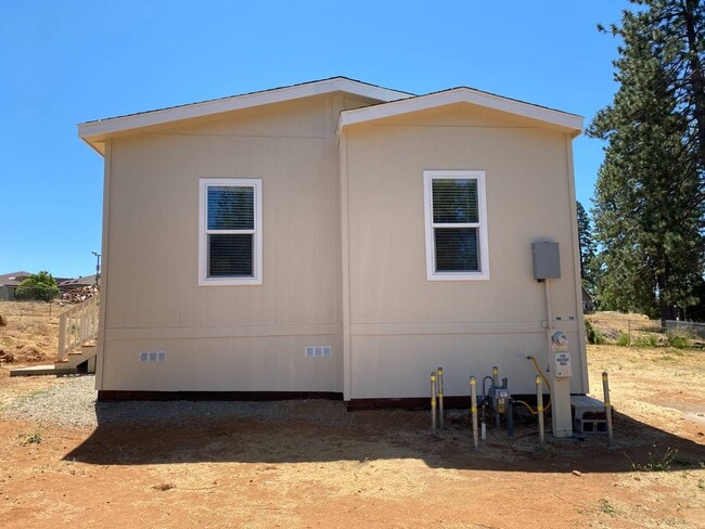 Building Photo - 1280 Wagstaff Rd Rental