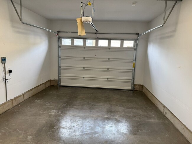 Photo - Beautiful Three Bedroom New Construction Home For Rent