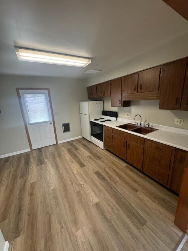 Photo - 2 Bed Single Level Apartment Unit A