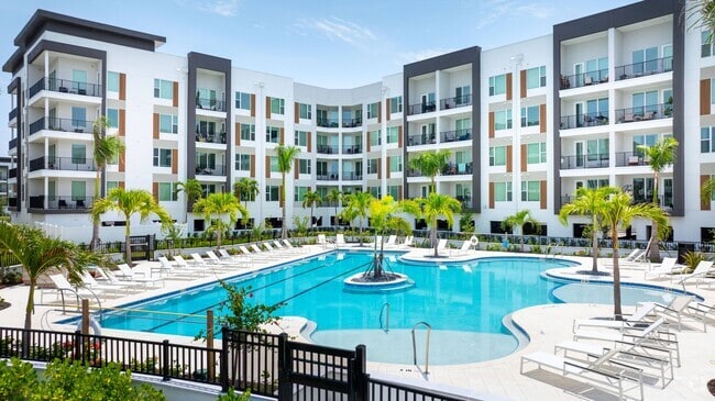 Building Photo - Arya Rental