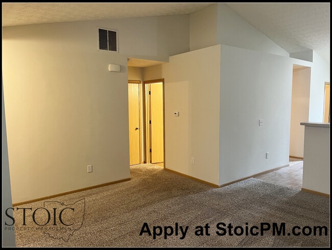 Photo - 2193 Rustic Ledge Dr