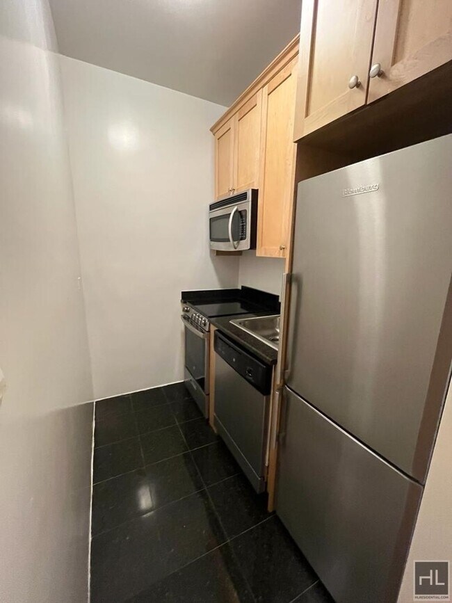 Photo - WEST 73 STREET Unit 2F