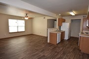 3BR Living/Kitchen