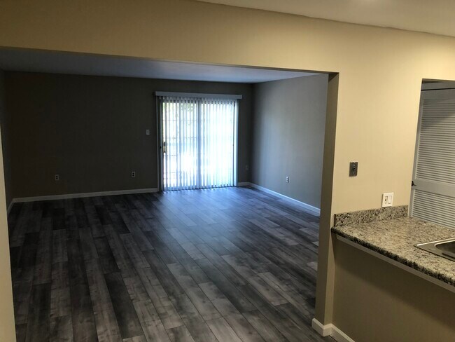 Photo - 290 Heather Croft