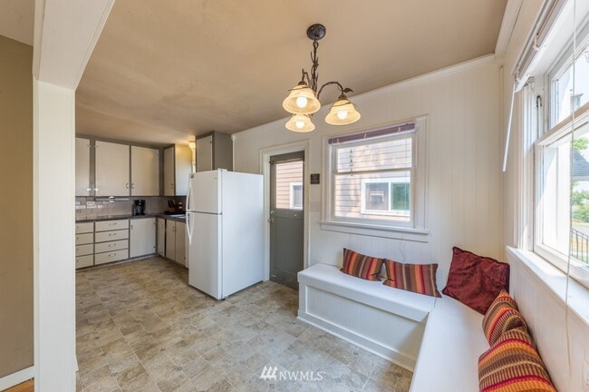 Photo - Live 5-Minutes from WWU — Roommate-Friendly Home Near Downtown Bellingham