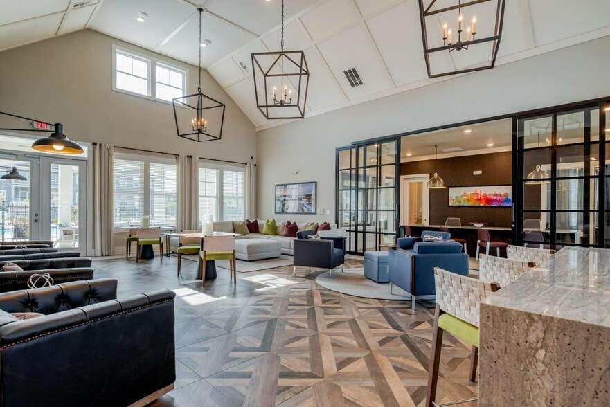 Leasing Office