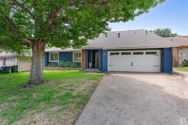 Building Photo - 11513 Quarter Horse Trail Rental