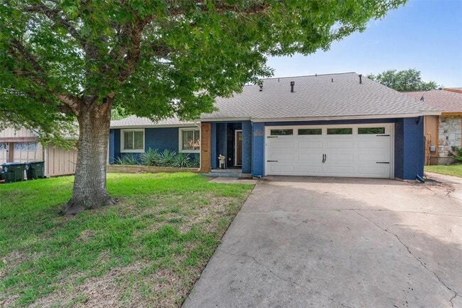 Photo - 11513 Quarter Horse Trail House