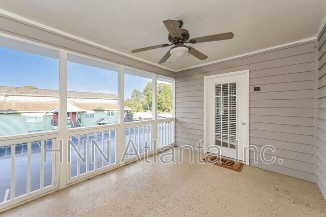 Photo - 2505 W Broad St Unit 122