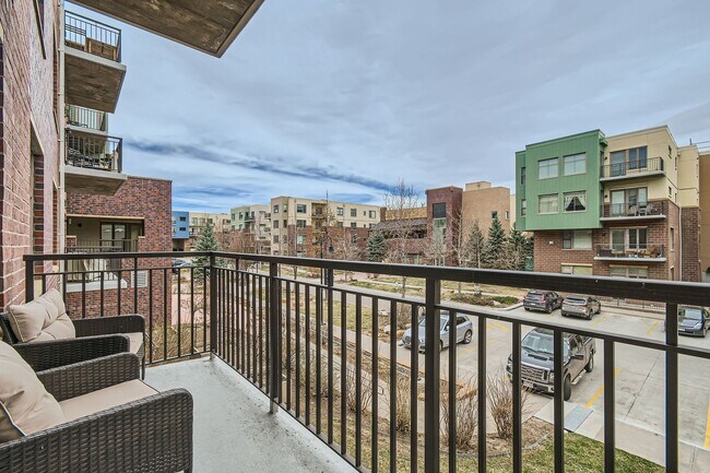 Photo - 2-BDR Retreat with Rooftop Pool & Gym