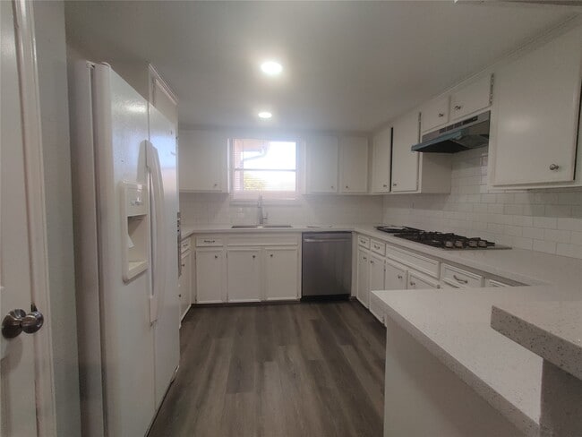 Photo - 9462 Fuqua St