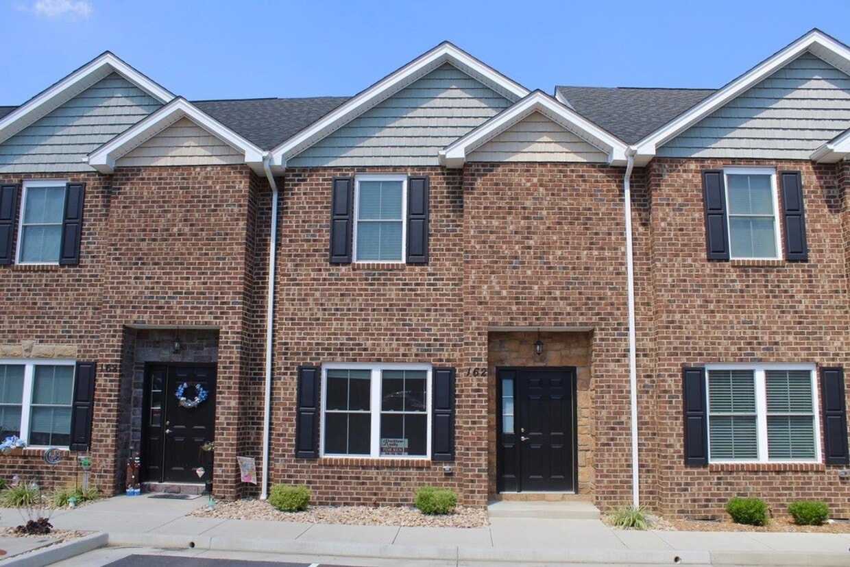 Photo - Upscale Townhome for rent in Cedar Point!- 162 Cedar Point