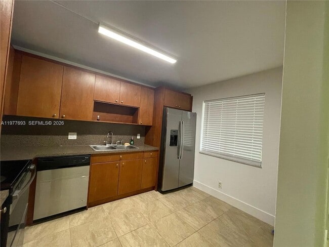 Photo - 16481 Blatt Blvd Unit 102