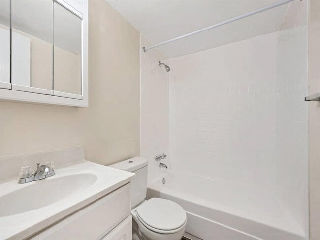 Montgomery White Oak Apartments