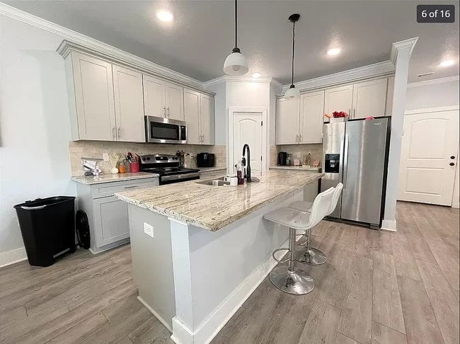 Photo - 2114 Crescent Pointe Pky